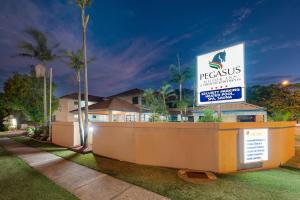 Pegasus Motor Inn and Serviced Apartments