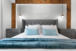 2 Bedroom 2 Bathroom Storey Lake 3120-103 Pc