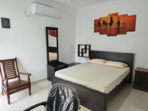 D & D Richmond by DEE DEE