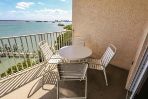 Lovers Key Resort 403