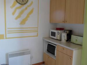 Appartements Appartement Amelie-les-Bains-Palalda, 2 pieces, 2 personnes - FR-1-703-2 : photos des chambres