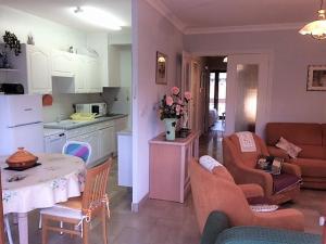 Appartement Amélie-les-Bains-Palalda, 2 pièces, 2 personnes - FR-1-703-53