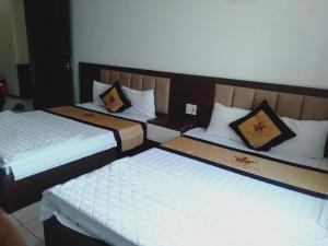 Khách sạn Crown - Gần đại học Nông Lâm TN