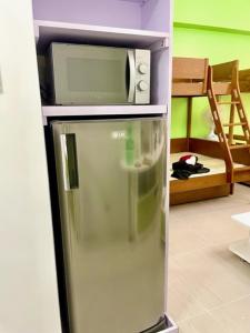 Pico De Loro Hamilo Coast beach and Country Club - Myna B One Bedroom