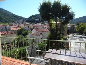 Studio confortable 2 pers avec balcon et parking, proche centre Amélie-les-Bains - FR-1-703-69