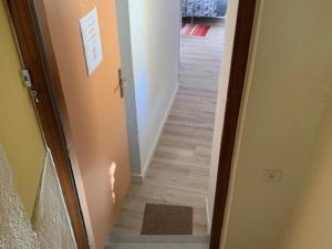 Appartements Studio cosy au centre-ville avec Wi-Fi, animaux admis - FR-1-703-139 : photos des chambres