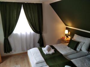 Mözsi Apartman Tolna