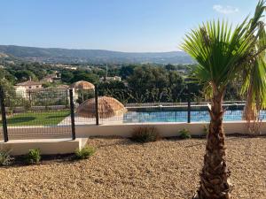 Appartements Le Clos des Eucalyptus : photos des chambres