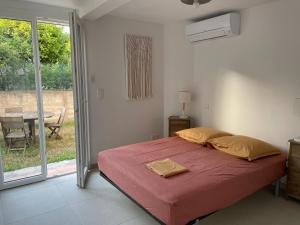 Appartements 2 chambres et jardin a Bormes - Le Lavandou : photos des chambres