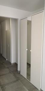 Top Studio in Las Arenas, 4 OG, seitlicher Meerblick, im Herzen von Playa del Ingles, Gran Canaria