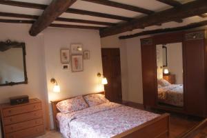 Maisons de vacances Lovely Cevenol village house : photos des chambres