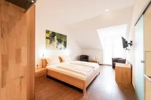 Weingut und Gastehof Borst - 吉洛佐芬