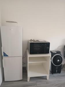 Joli studio res au calme en rez de jardin à Bandol.