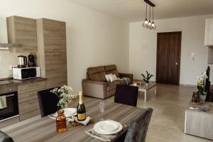 Stylish 2BDR Unit in Sliema! Near Valletta Ferry!