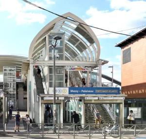 Appartements Superbe T2 proche de la Gare RER TGV Massy Palaiseau : photos des chambres