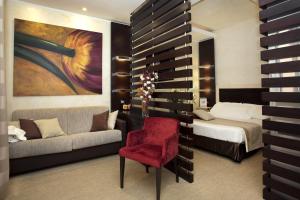 Les Fleurs Luxury House