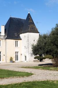Maisons d'hotes Chateau de La Vallade : photos des chambres