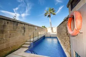 Ta' Rozi 5 Bedroom Farmhouse with Private Pool - Santu Pietru