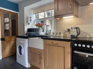 Alnwick Holiday House - Charming, Historic, Central Alnwick with Courtyard