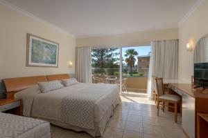 Studio with Garden View (3 Adults) room in Sun Beach Resort Complex