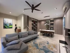 Jenjarom Cozy House FREE PARKING - Sungei Manggis