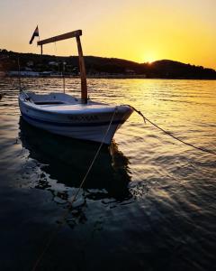 Apartmani Lada, Rogač, otok Šolta