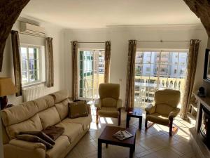 Villa Hermano with views and private pool