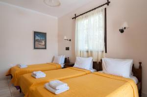 Triple Room room in Holiday Beach Resort