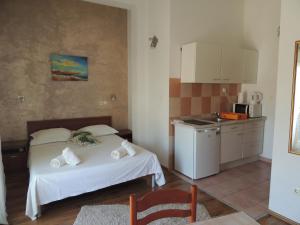 Studio with Sea View room in Apartments Nika