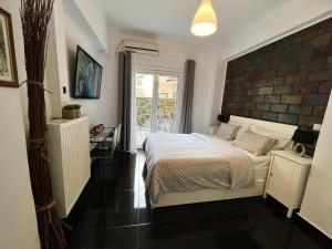 Beautiful Studio With Private Yard