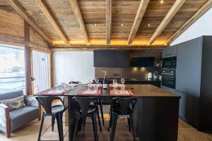 Top floor appartment, ski in ski out, superb view