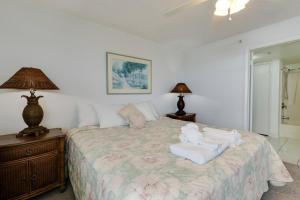 Estero Beach Tennis 1204A