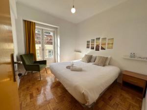 Standard Double Room with Shared Bathroom room in Vistas de Lisboa Hostel