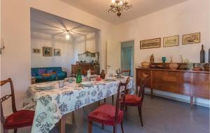 Nice Apartment In Marti Pi With Wifi