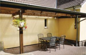 Two-Bedroom Holiday Home In Brekendorf