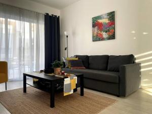 Spacious 1 Bedroom Apartment Near The Beach