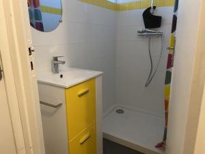Maisons de vacances Maison Royan, 3 pieces, 4 personnes - FR-1-539-16 : photos des chambres