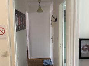 T2 confortable avec WIFI, au centre de La Roche-Posay, à proximité des Thermes et parking gratuit - FR-1-541-93