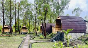 Bamboo Austin Mountbatur