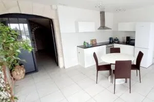 Le Nid - Amboise gîte semi troglodyte - Négron