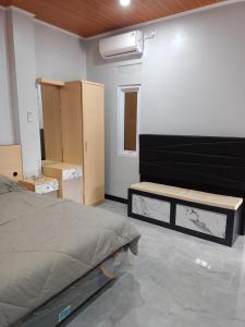 Anyaks place Syariah