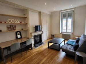 Appartements Cosy, calme, proche Centre Ville : photos des chambres