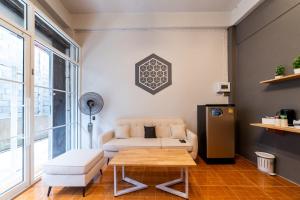 J Cube Betong - Private House