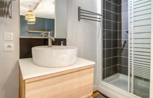 Bel appartement avec terrasse au cœur dAvignon