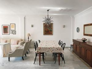 Villa a los pies de la Alhambra