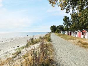 5 person holiday home in Löderup-By Traum