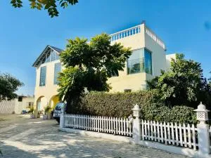 Spring Gardens and Farmstay - Atāri