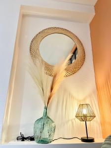 Appartements Grand studio Hyper centre WIFI : photos des chambres