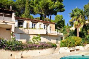 Villas Hyeres mont des oiseaux-piscine vue 180° sur mer : photos des chambres