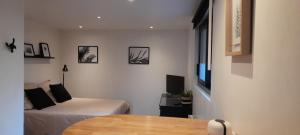 Studio avec jardin et stationnement gratuit à Rouen